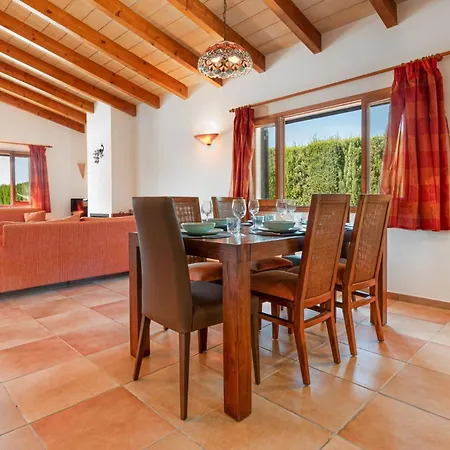 Camarasa Villa *