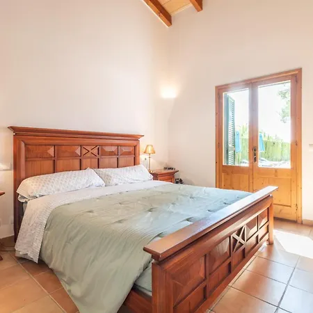 Camarasa Villa *